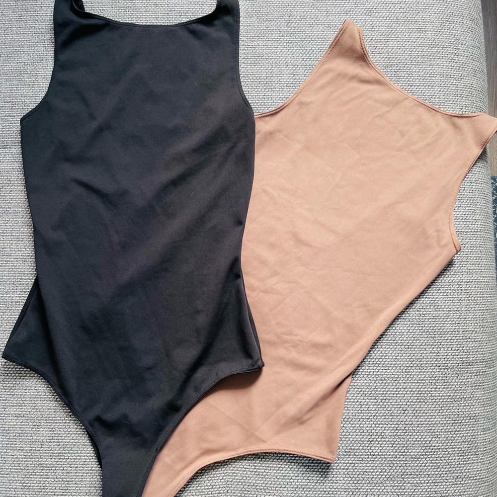 H&M 2 x bodysuits XS